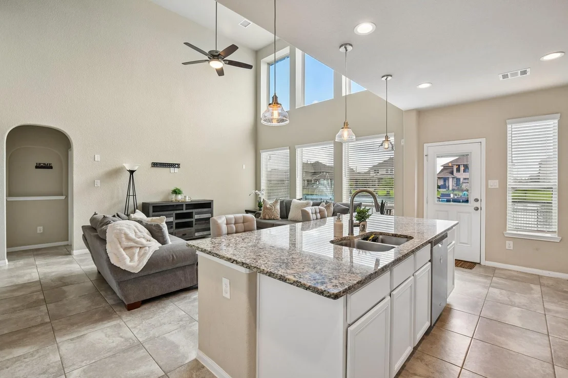 Photo of 29482 Westhope Drive