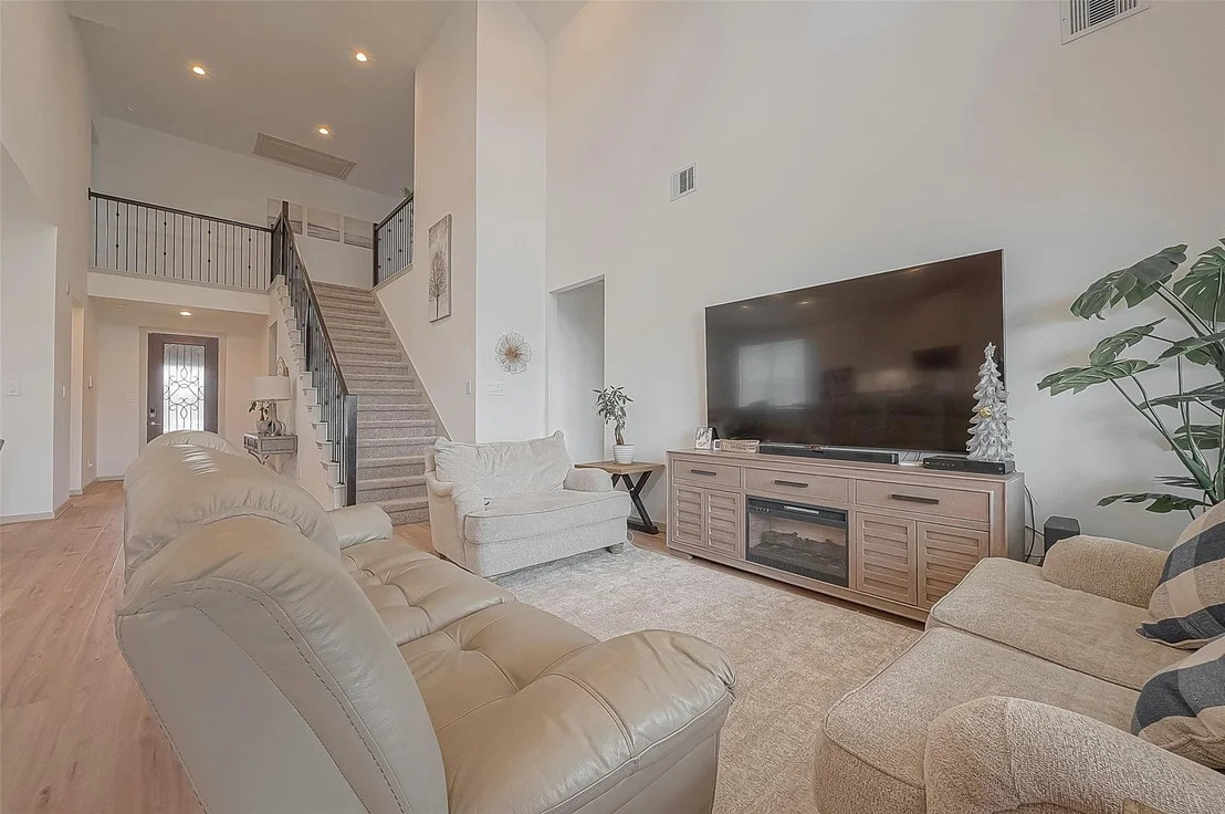 Photo of 29407 Red Rocks Park Drive