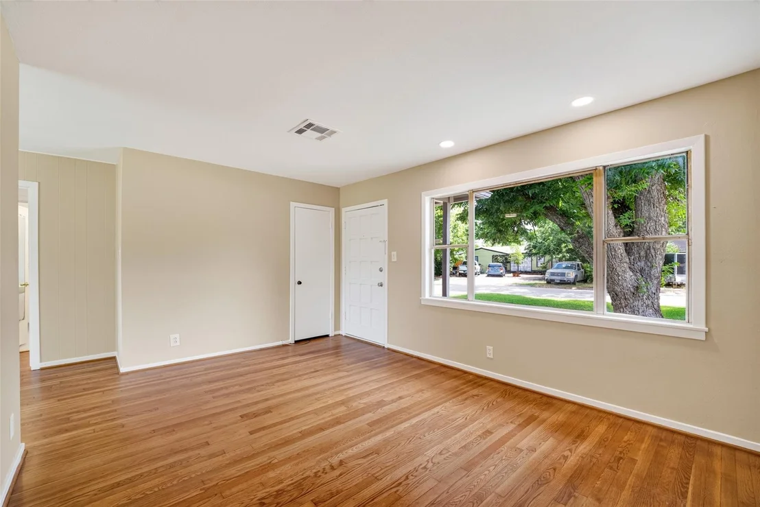 Photo of 6610 Barney Road