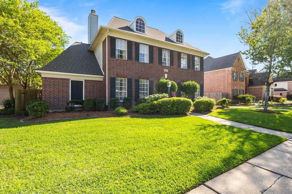 Photo of 4010 Walnut Pond Drive