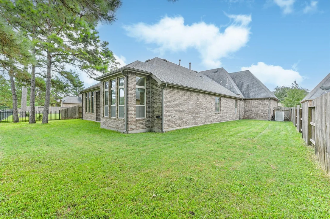 Photo of 8153 Threadtail Street