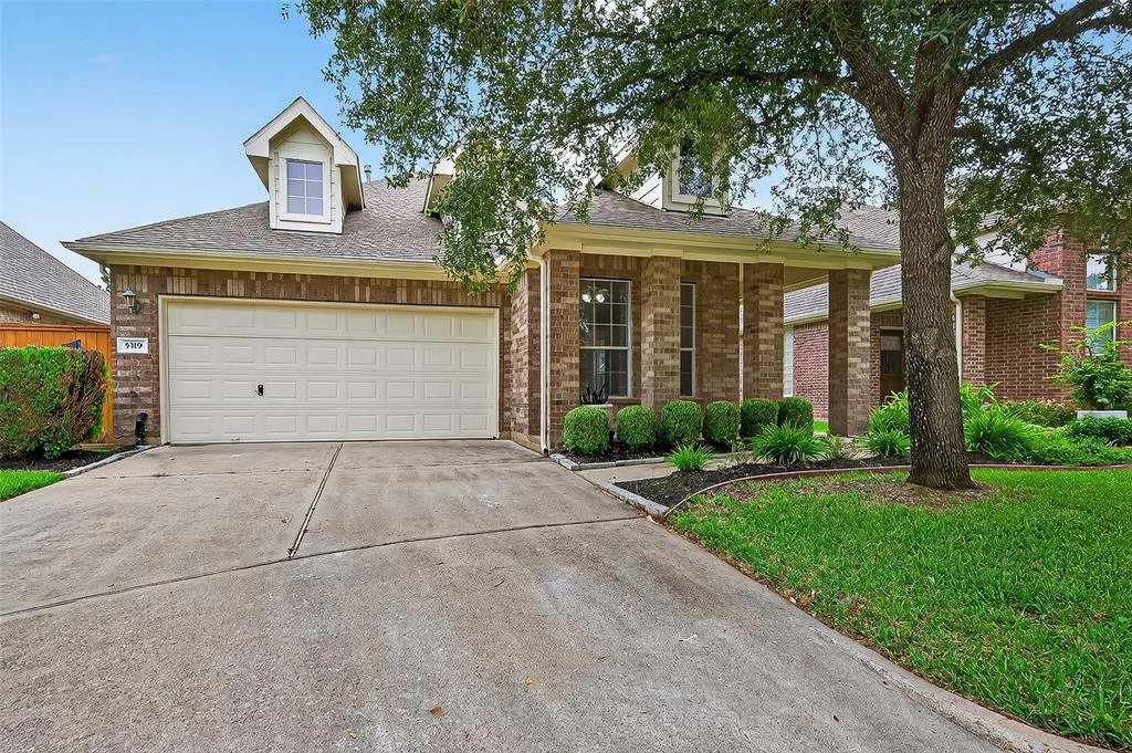 Photo of 5319 Juniper Terrace Lane