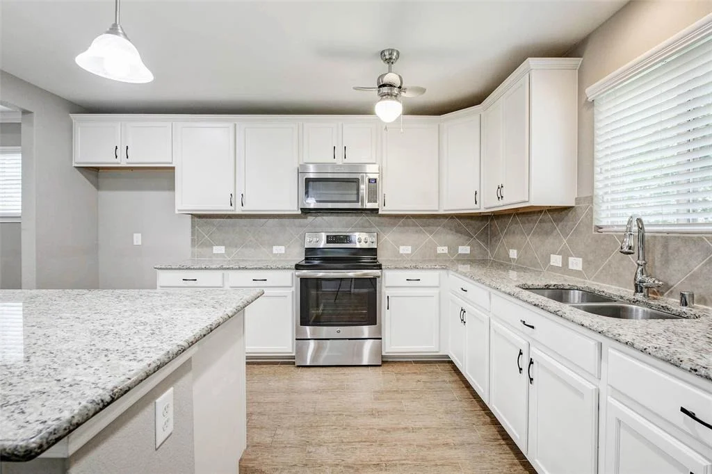Photo of 438 Mistflower Drive