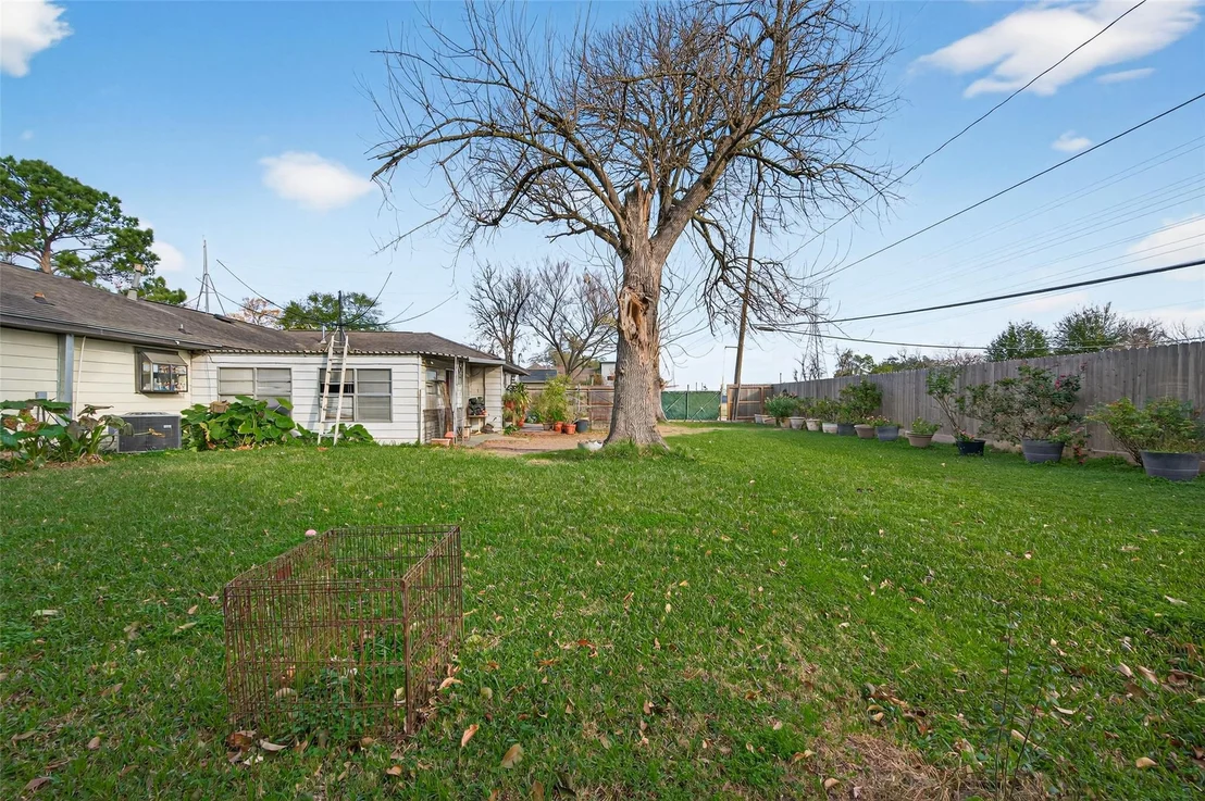Photo of 1614 Wycliffe Drive