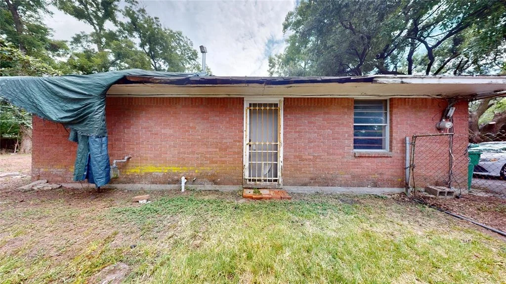 Photo of 7302 Sandra Street