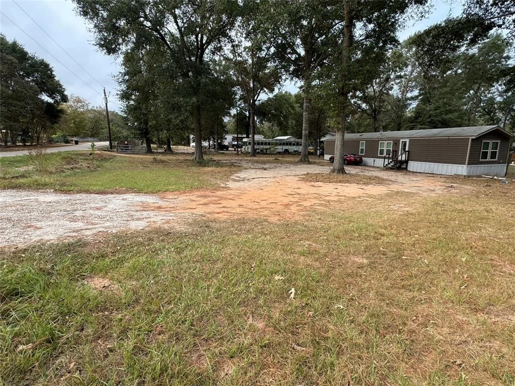 Photo of 15227 White Oak Lane