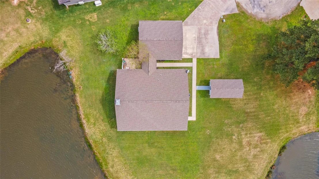 Photo of 140 Meadowview Drive