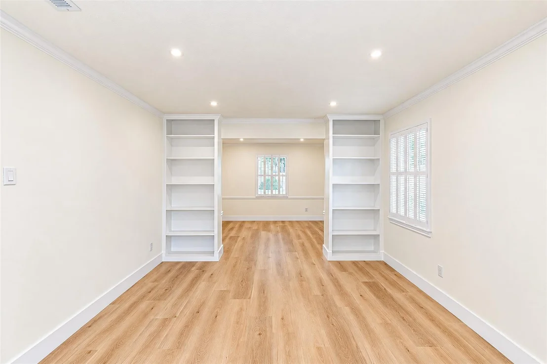 Photo of 10610 Overbrook Lane