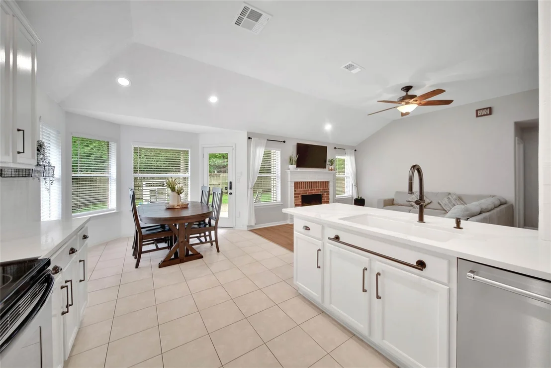 Photo of 15 Wintergrass Place
