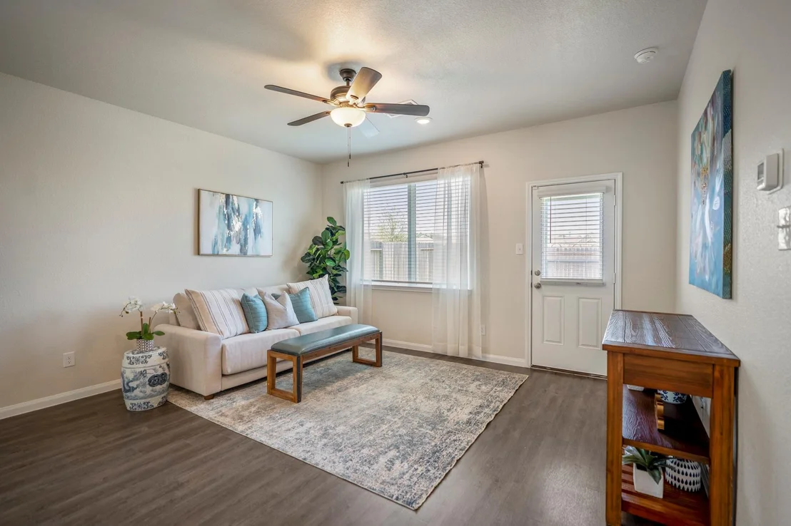Photo of 2355 Mount Locke Path