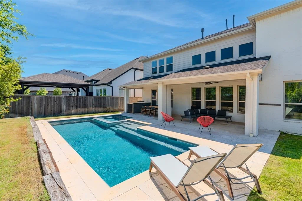 Photo of 32 Snowdrop Lily Drive