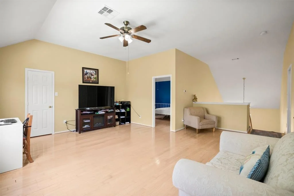 Photo of 3923 Shadow Cove Drive