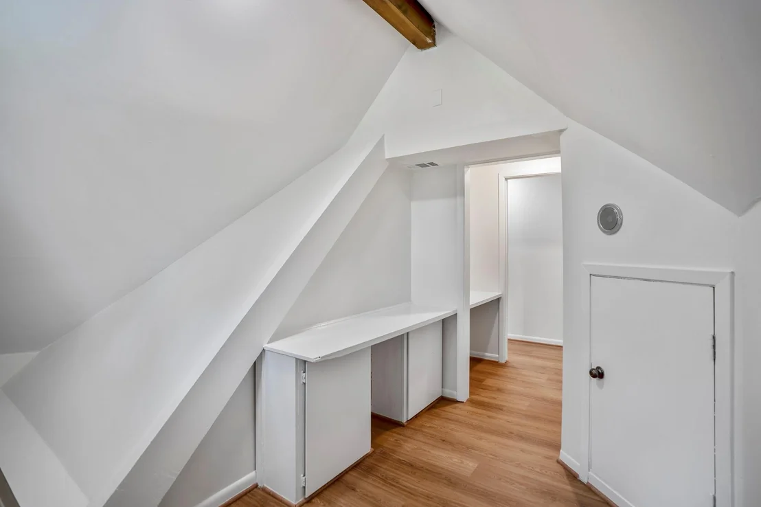 Photo of 6303 Larkmount Drive