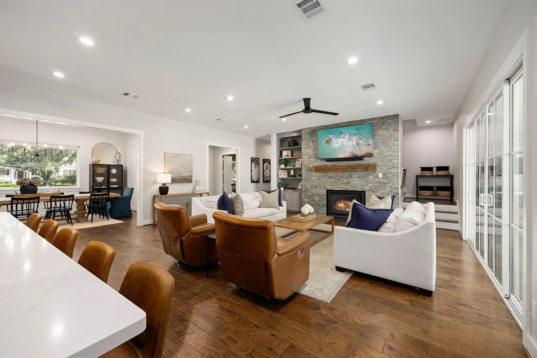 Photo of 3008 S Saddlebrook Lane