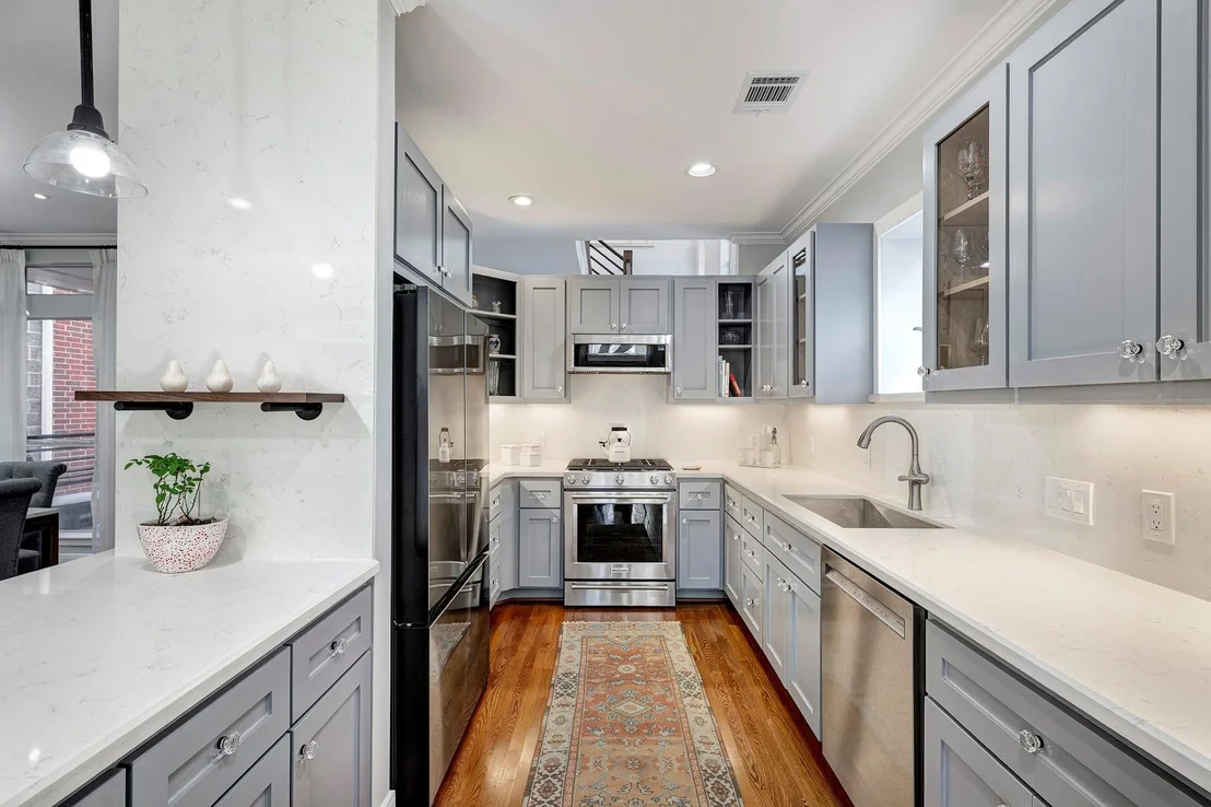 Photo of 312 Knox Street