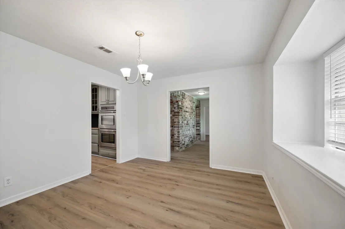Photo of 25402 Lynbriar Lane