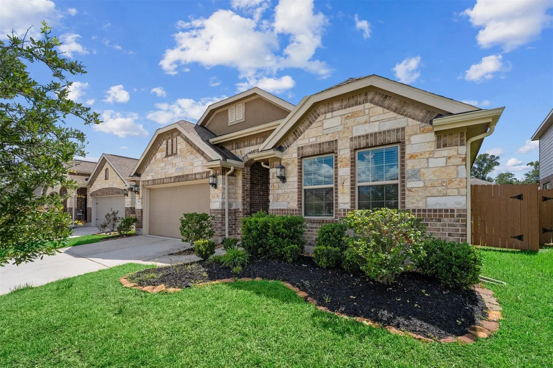 Photo of 4331 Tawny Timber Drive