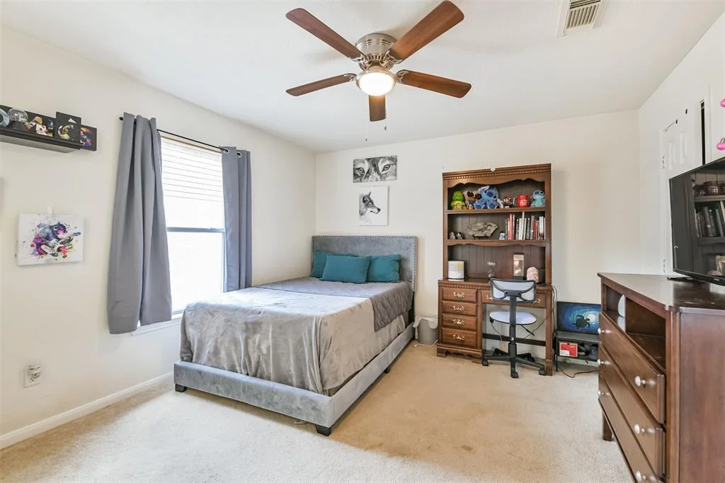 Photo of 9127 Memorial Valley Drive
