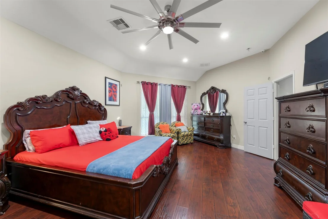 Photo of 4811 Redwing Brook Trail
