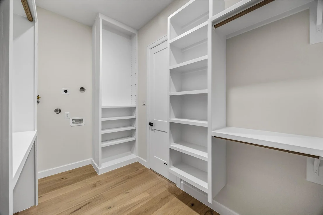 Photo of 8646 Alcott Drive