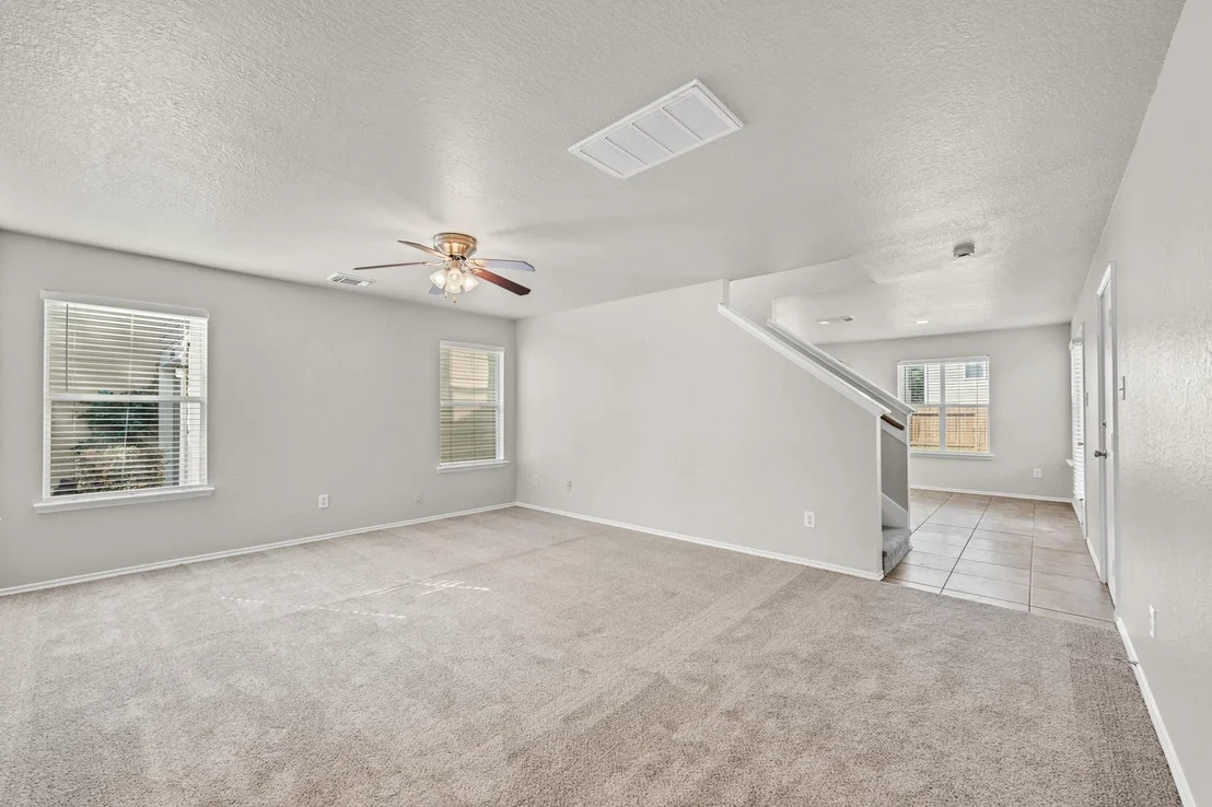 Photo of 11422 Log Cabin Lane