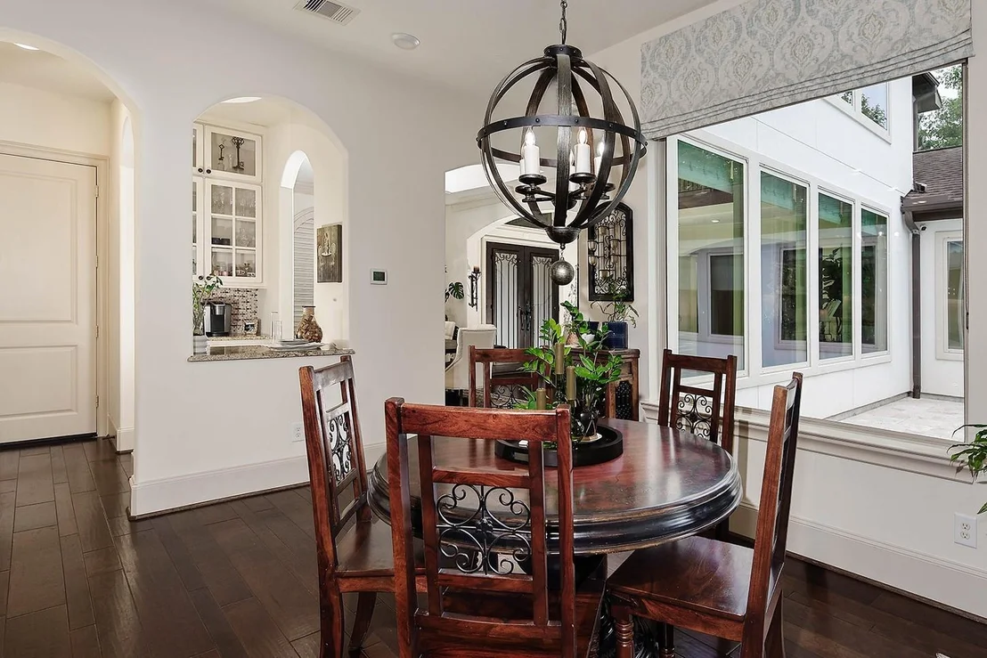 Photo of 105 Larkhaven Drive