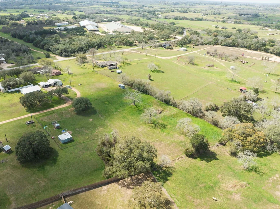 Photo of 676 County Road 002