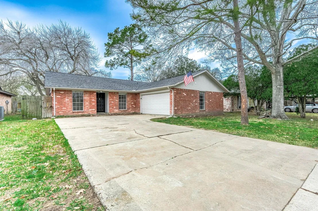 Photo of 2014 Briar Ridge Drive