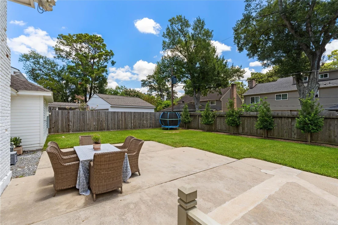 Photo of 14919 Broadgreen Drive