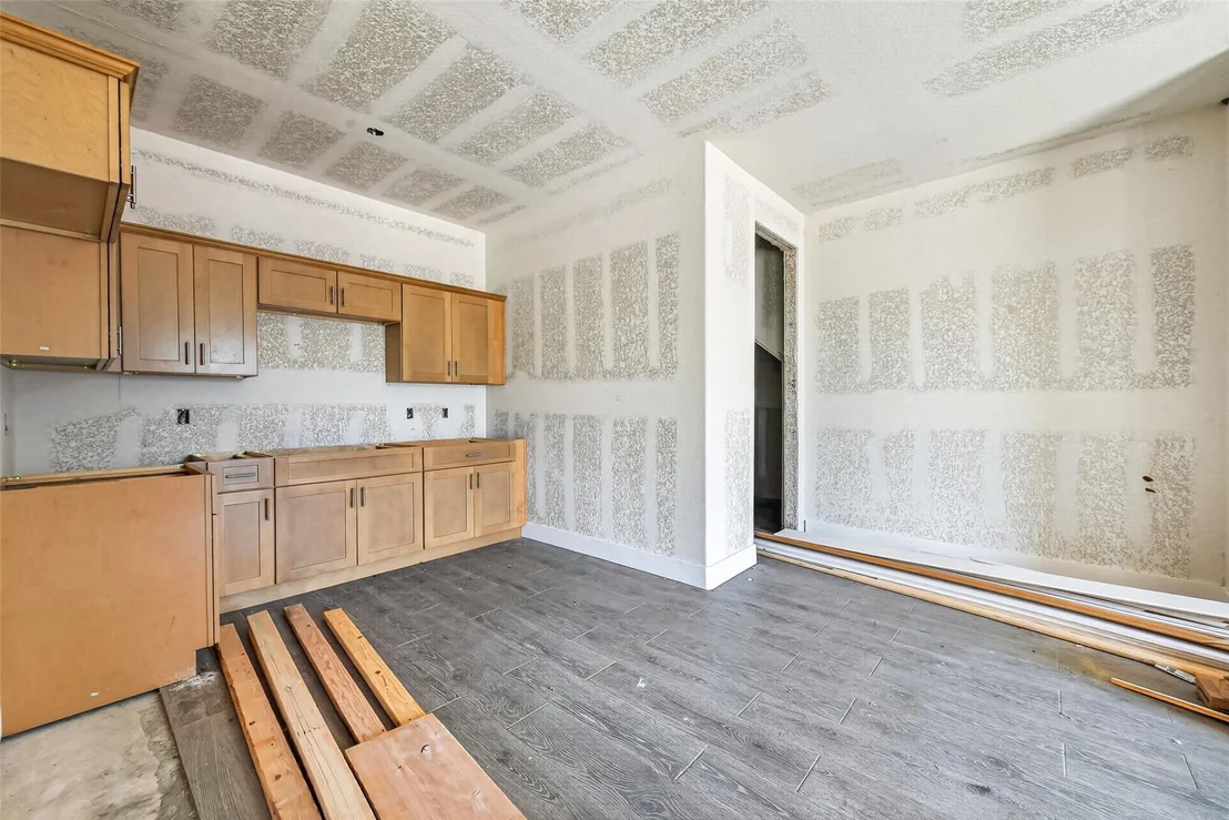Photo of 8023 Pool Hill Road
