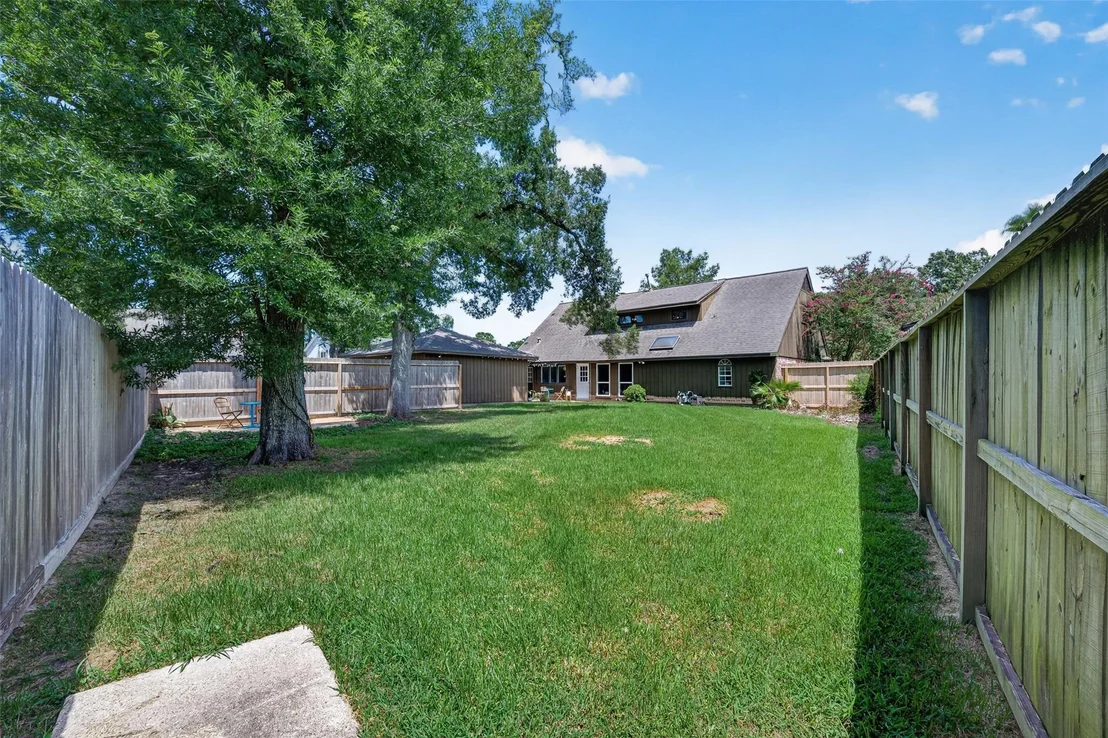 Photo of 4114 Willow Hill Drive