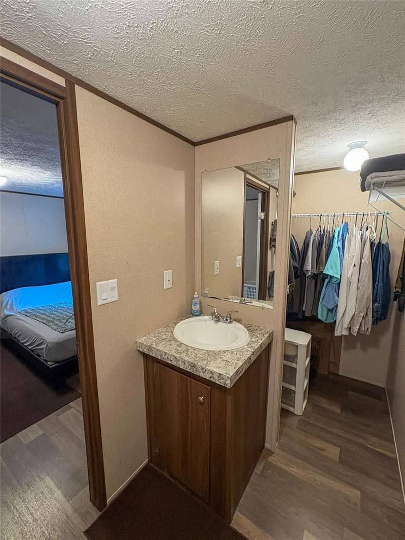 Photo of 1161 Hidden Oaks Drive