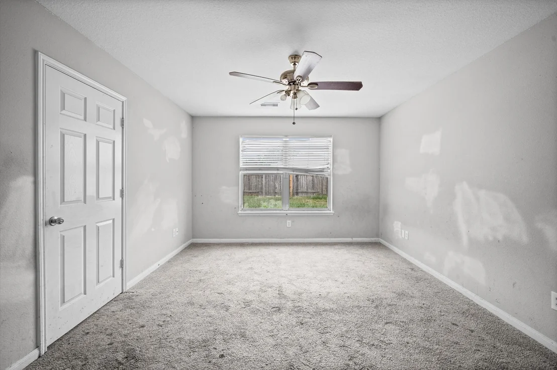 Photo of 907 Marigold Road