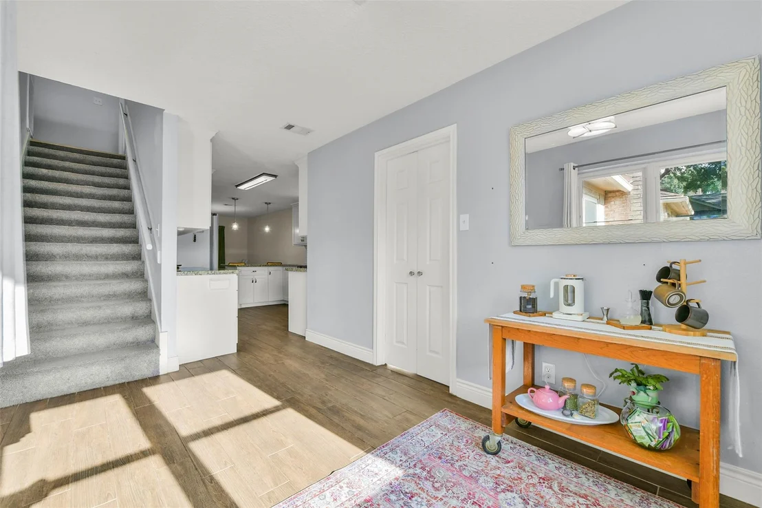 Photo of 19611 Suncove Lane