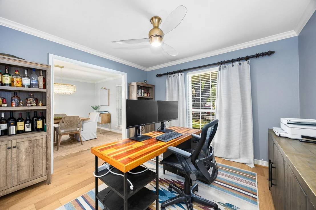 Photo of 823 Pinesap Drive