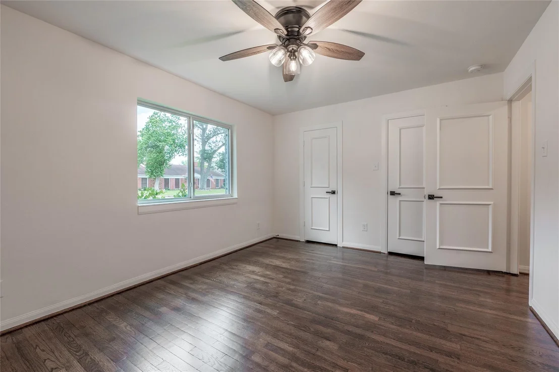 Photo of 1218 Shadeland Drive