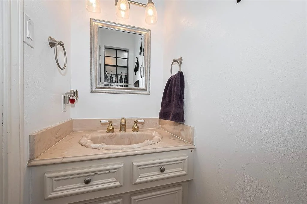 Photo of 22118 Fielder Drive