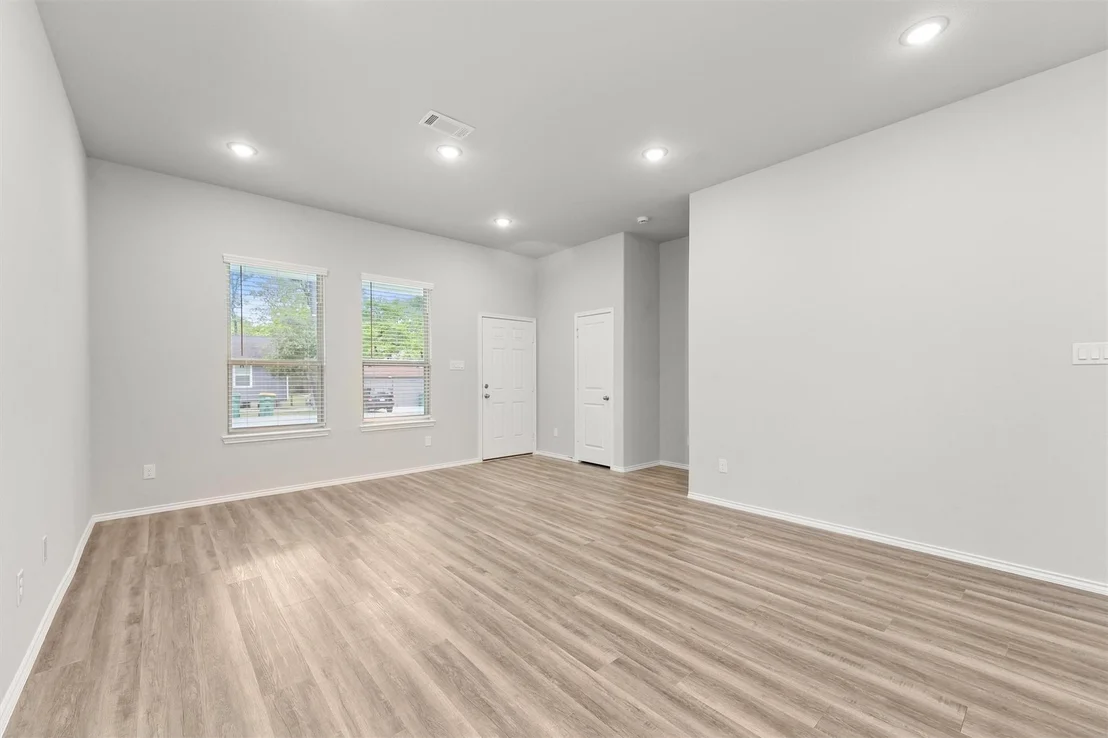 Photo of 705 Little River Drive