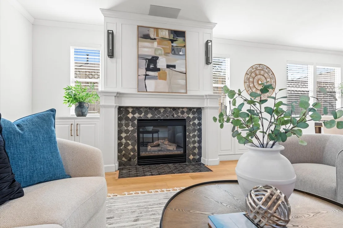 Photo of 1111 Walton Street