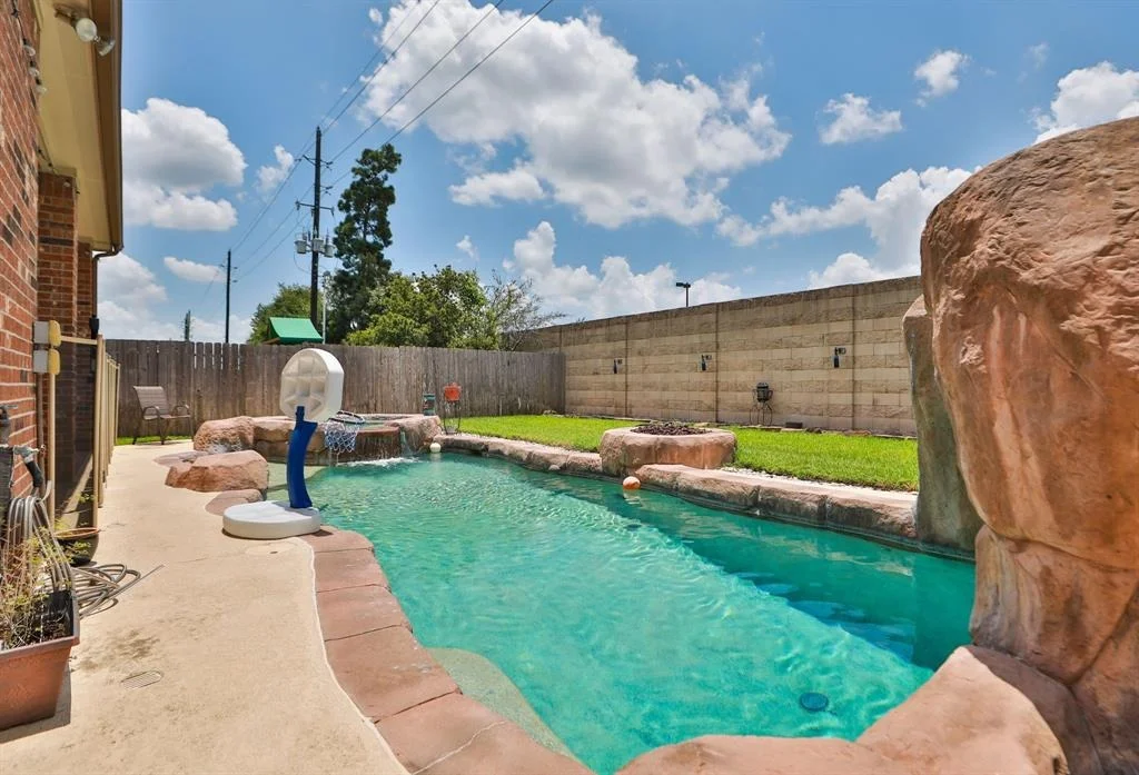 Photo of 28627 Lockeridge View Drive