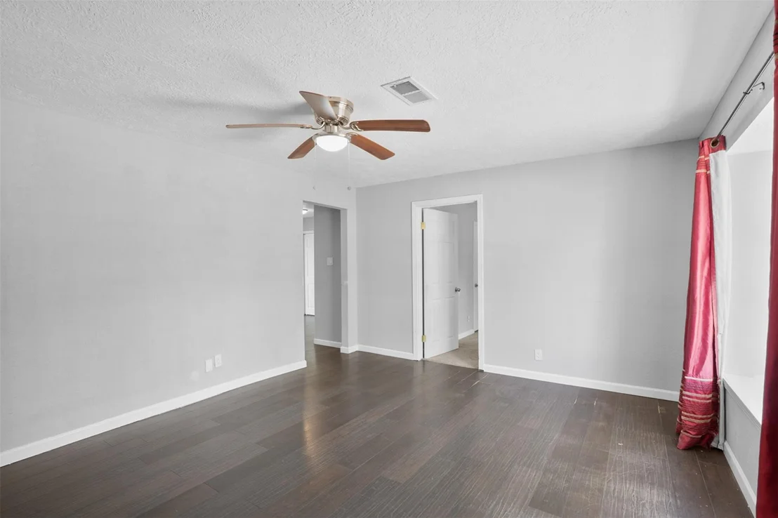 Photo of 7406 Elbridge Lane