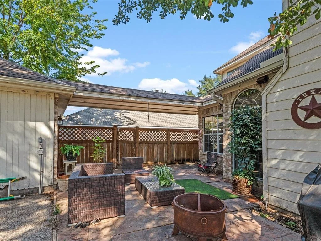 Photo of 16111 Birchview Drive