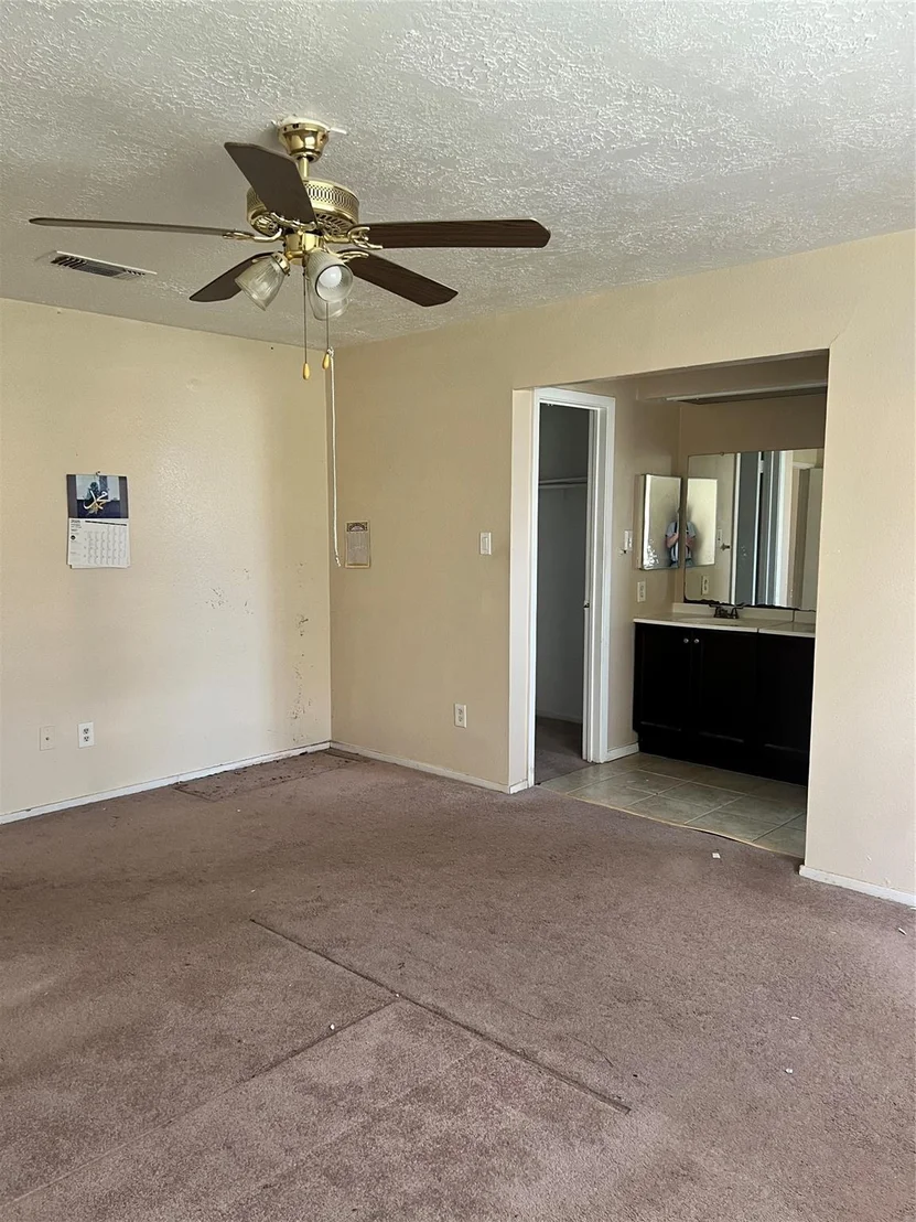 Photo of 10446 Towneview Drive