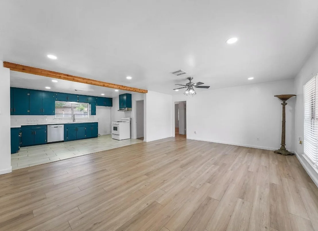 Photo of 712 Arion Lane