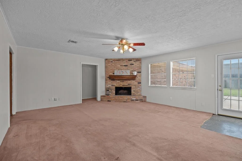 Photo of 3906 Ecuador Drive