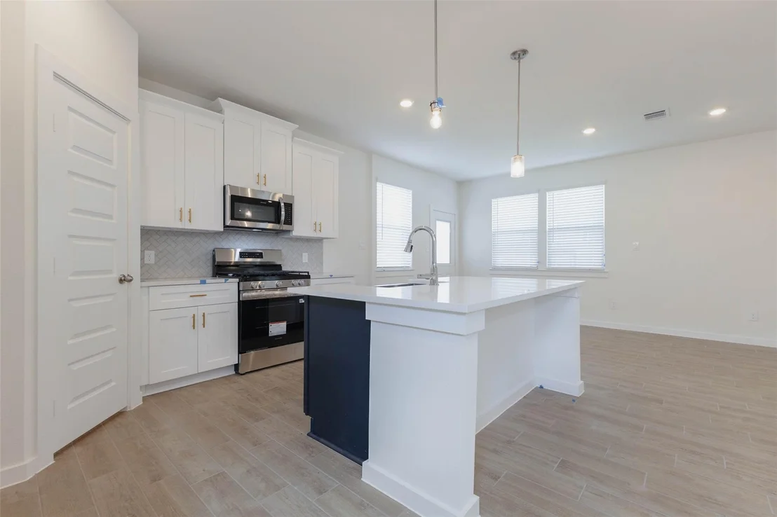 Photo of 1115 Santee Court