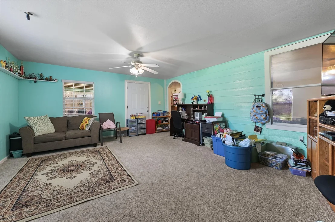 Photo of 1819 NW Emerald Pathway Drive