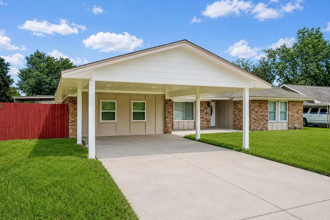 Photo of 203 Doverfield Drive