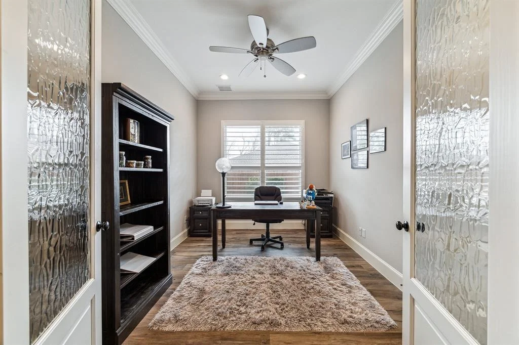 Photo of 16006 Broadwater Drive