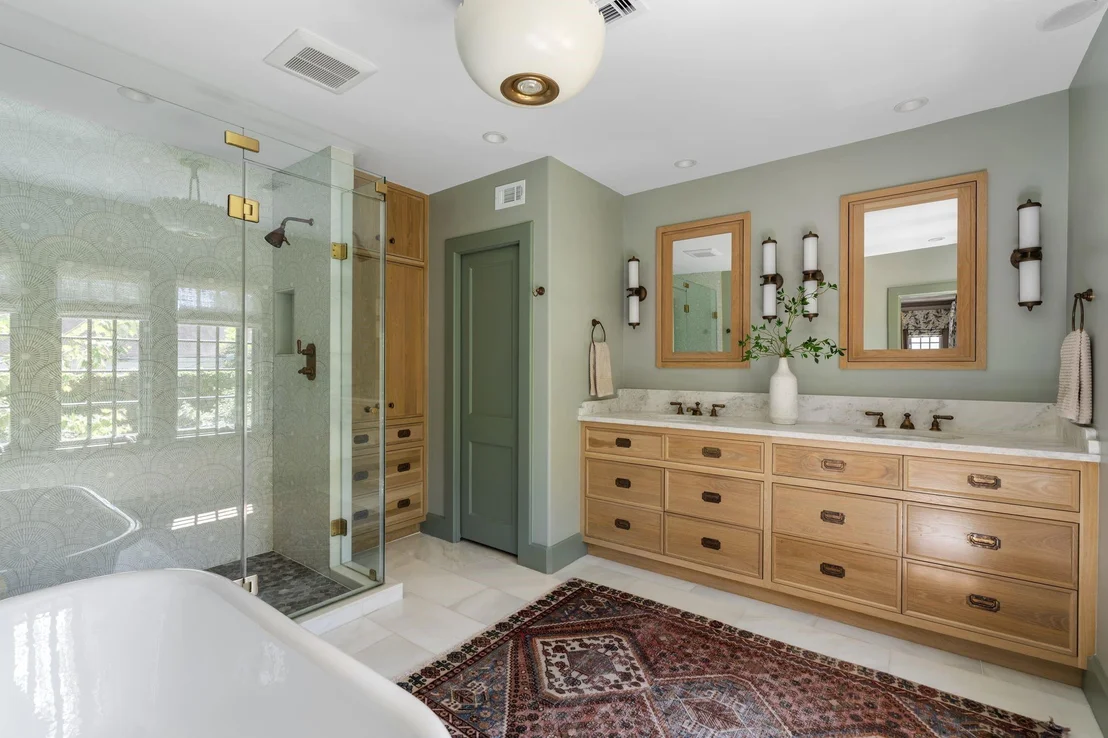 Photo of 2103 South Boulevard